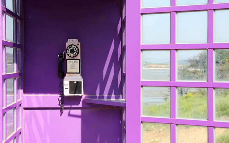 Độc đáo “Quần đảo Tím” hút khách ở Hàn Quốc -1