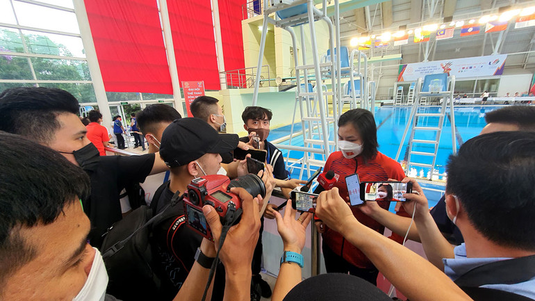 Phương Mai, Hồng Hạnh giành Huy chương Bạc thứ 2 cho thể thao Việt Nam -0