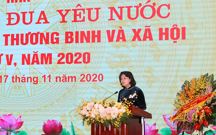 Phó Chủ tịch nước Đặng Thị Ngọc Thịnh phát biểu tại chương trình. Giai đoạn 2016-2020: Nhiều kết quả tích cực về chính sách lao động, xã hội -0