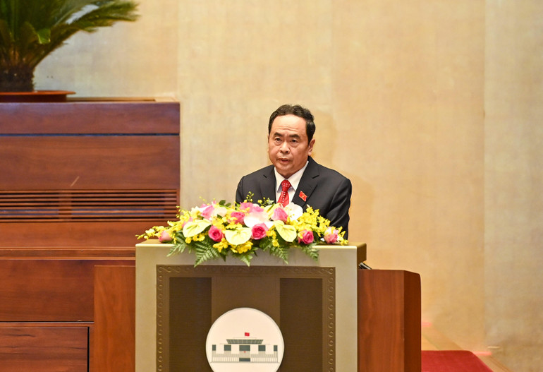 Phó Chủ tịch thường trực Quốc hội Trần Thanh Mẫn trình bày báo cáo tại hội nghị. (Ảnh: DUY LINH) Hội nghị trực tuyến toàn quốc tổng kết công tác bầu cử -0