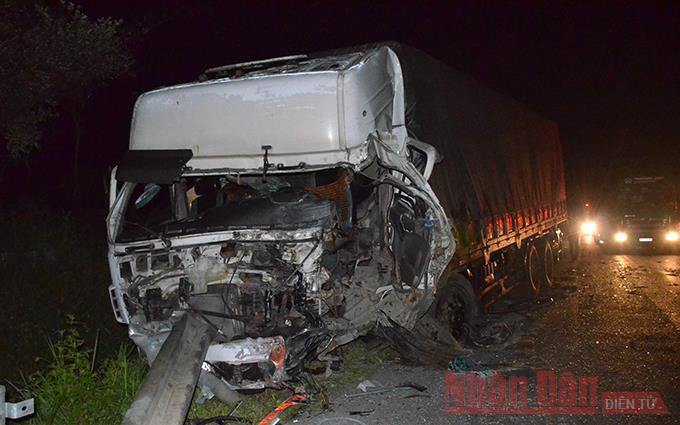 Điều tra nguyên nhân vụ tai nạn giao thông tại Bình Thuận -0