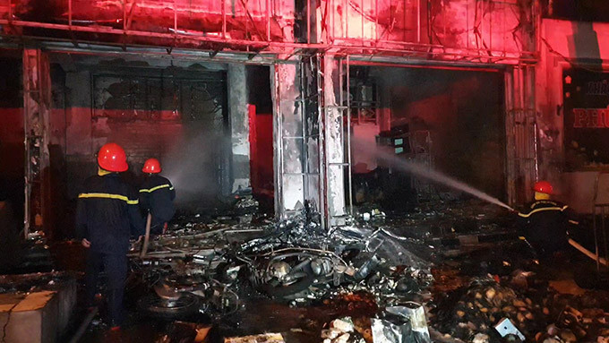 Cháy văn phòng giao dịch Tâm Hạnh travel Phan Thiết ảnh 1 Cháy văn phòng giao dịch Tâm Hạnh travel Phan Thiết ảnh 1