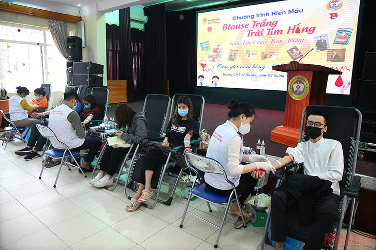 Chương trình hiến máu 