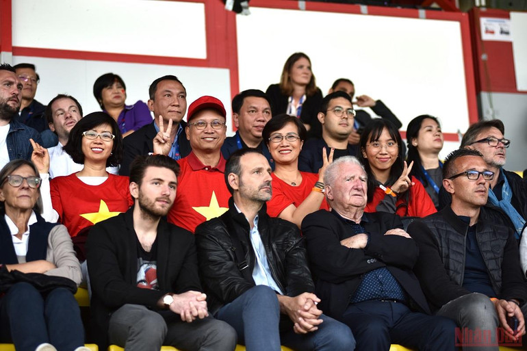 Đội tuyển nữ Việt Nam thua tiếc nuối trước đội tuyển lớn thứ 3 thế giới -0