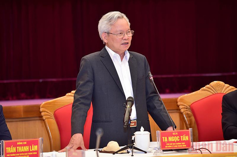 Các cơ quan báo chí Quảng Ninh hướng đến mô hình tổ hợp Truyền thông đa phương tiện -0