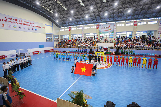 Kịch tính những vòng đua cuối cùng -0