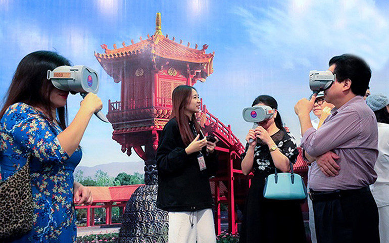 Tái hiện từ phế tích -0