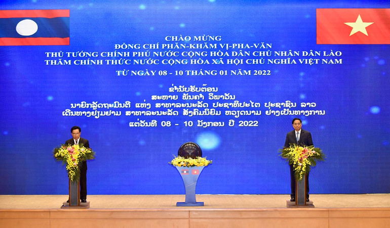 Thủ tướng Phạm Minh Chính và Thủ tướng Lào Phankham Viphavanh dự Lễ phát động Năm Đoàn kết Hữu nghị Việt Nam-Lào, Lào-Việt Nam 2022. (Ảnh: Trần Hải) dsc_6151.jpg -0