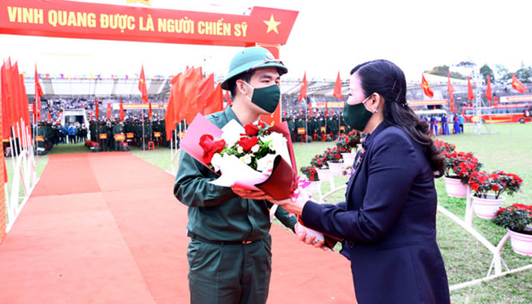 Tưng bừng Ngày hội tòng quân tại các địa phương -0