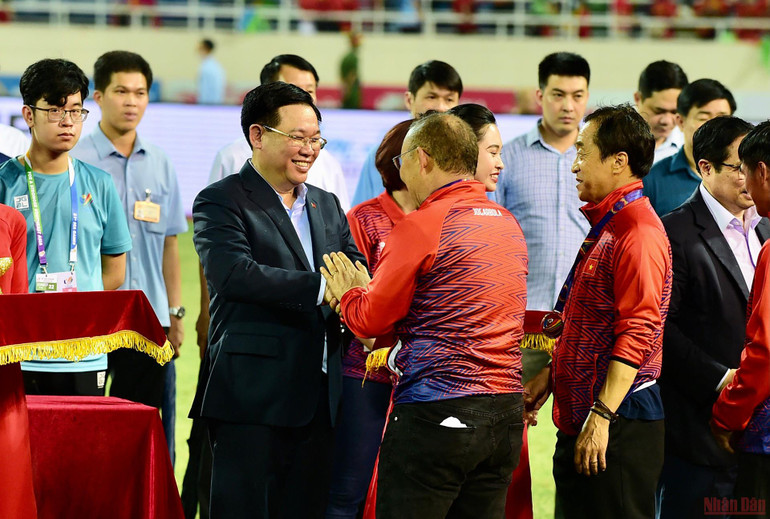 U23 Việt Nam bảo vệ thành công Huy chương Vàng bóng đá nam SEA Games 31 -0