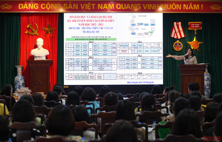 Hà Nội: Thí sinh làm thủ tục dự thi vào lớp 10 THPT công lập -0