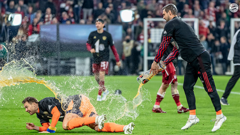 Cận cảnh Bayern Munich làm điều chưa từng có trong lịch sử -0