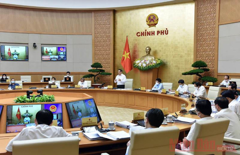 Kiên quyết kiềm chế dịch bệnh - phát huy tinh thần sáng tạo, tự lực tự cường để phát triển -0