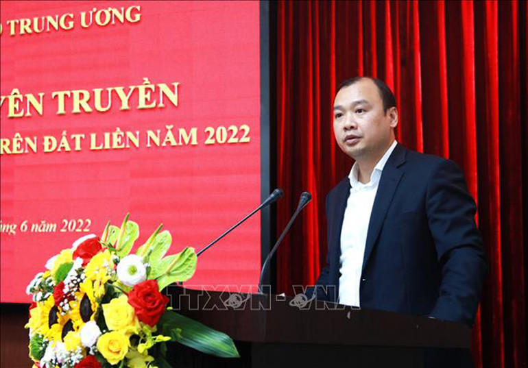 Đồng chí Lê Hải Bình, Ủy viên dự khuyết Trung ương Đảng, Phó Trưởng Ban Tuyên giáo Trung ương phát biểu tại hội nghị. (Ảnh: TTXVN) Đẩy mạnh tuyên truyền, thông tin đối ngoại về quản lý, bảo vệ biên giới trên đất liền -0