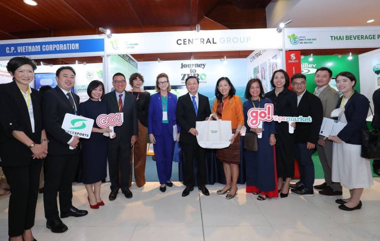 Central Retail Việt Nam quảng bá các mô hình kinh tế tuần hoàn ảnh 2 Central Retail Việt Nam quảng bá các mô hình kinh tế tuần hoàn -0