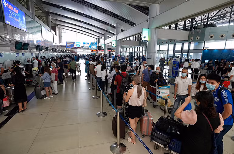 Bàn giải pháp sớm mở lại đường bay thương mại quốc tế thường lệ -0