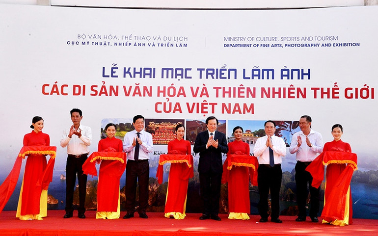 Triển lãm ảnh các di sản văn hóa và thiên nhiên thế giới của Việt Nam tại Phú Quốc -0