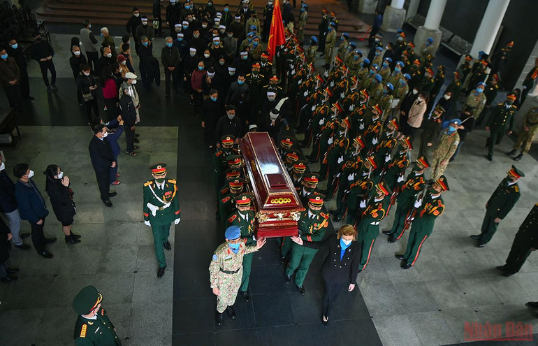 Thương tiếc Trung tá Đỗ Anh - sỹ quan gìn giữ hòa bình hy sinh khi làm nhiệm vụ nhân đạo quốc tế -0