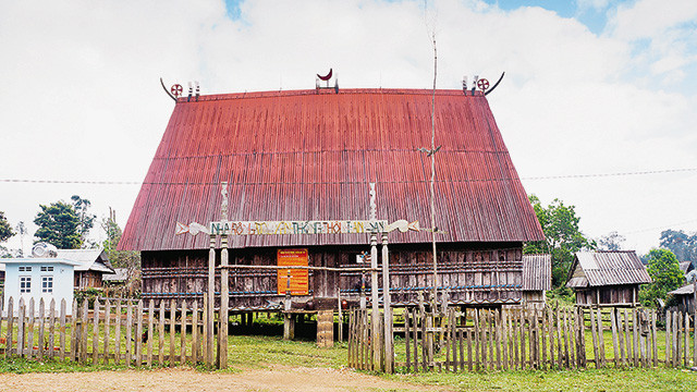 Làng Ba Na giữa đại ngàn Trường Sơn ảnh 2 Làng Ba Na giữa đại ngàn Trường Sơn ảnh 2