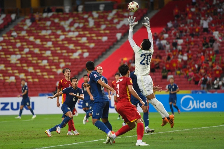 Việt Nam nhận thất bại 0-2 trước Thái Lan -0