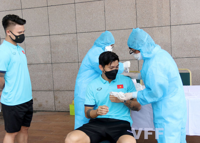 ĐT Việt Nam hội quân, khẩn trương xét nghiệm Covid-19 -0