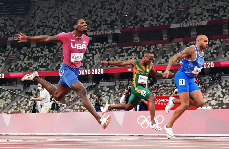 Marcell Jacobs giành huy chương vàng nội dung chạy 100m nam đầy bất ngờ. (Ảnh: Reuters) Mỹ vượt Nhật Bản trên bảng tổng sắp huy chương Olympic -0