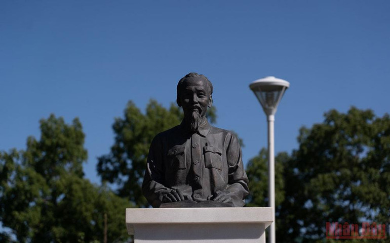 Kỷ niệm 76 năm Ngày Quốc khánh 2/9 tại TP Vladivostok (LB Nga) -0