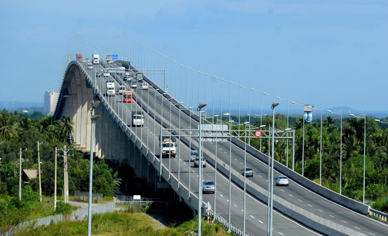 Tạo cơ chế đột phá phát triển hạ tầng giao thông -0