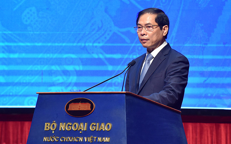 Tiếp tục phát huy vai trò tiên phong của đối ngoại -0