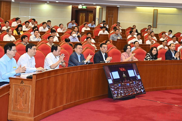 Các đại biểu dự Hội nghị. Hình ảnh Hội nghị quán triệt và triển khai thực hiện Nghị quyết của Bộ Chính trị -0