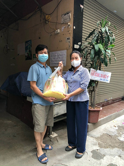 Khi đảng viên tiên phong đồng hành chống dịch -0