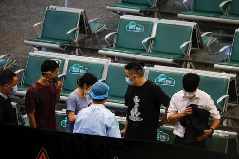 Trung Quốc khẩn trương tìm kiếm nạn nhân trong vụ rơi máy bay chở 132 người -0