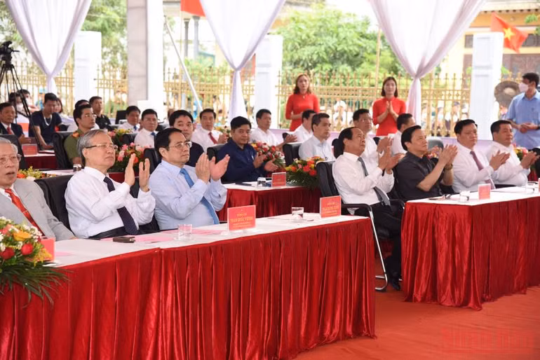 Thủ tướng Phạm Minh Chính thăm và làm việc tại Thái Bình -0