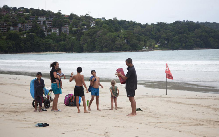 Hộp cát Phuket: Quanh co để phục hồi -0