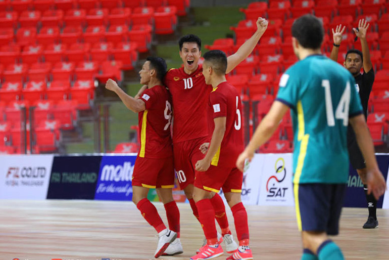 Giành trọn 3 điểm trước Australia, đội tuyển futsal Việt Nam ghi danh vào bán kết -0