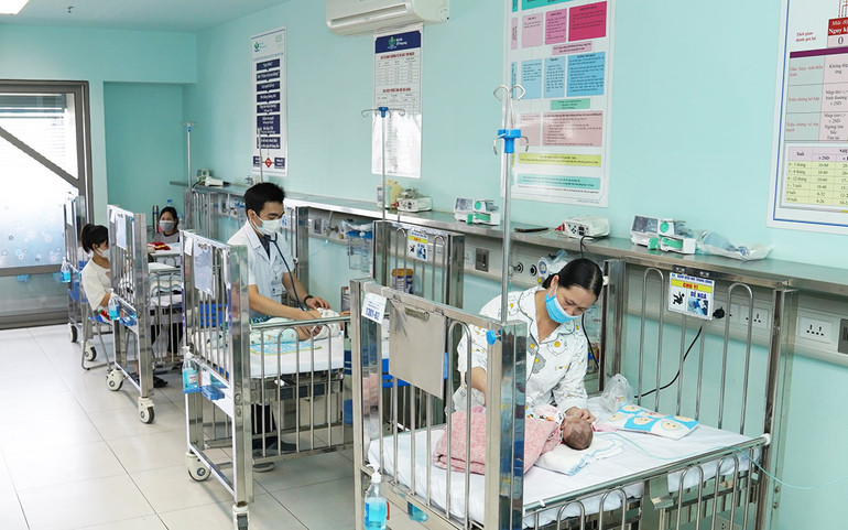 Nhiều trẻ nhập viện vì bệnh lý virus hợp bào hô hấp. Virus hợp bào hô hấp