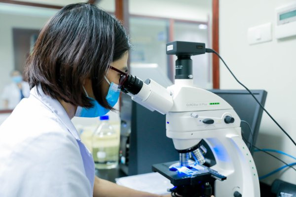 Viêm gan “bí ẩn”: Các cha mẹ không nên hoang mang -0