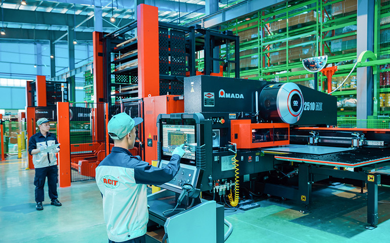 Tọa đàm trực tuyến “Kinh tế tư nhân đầu tư hạ tầng, phát triển năng lượng sạch” -0