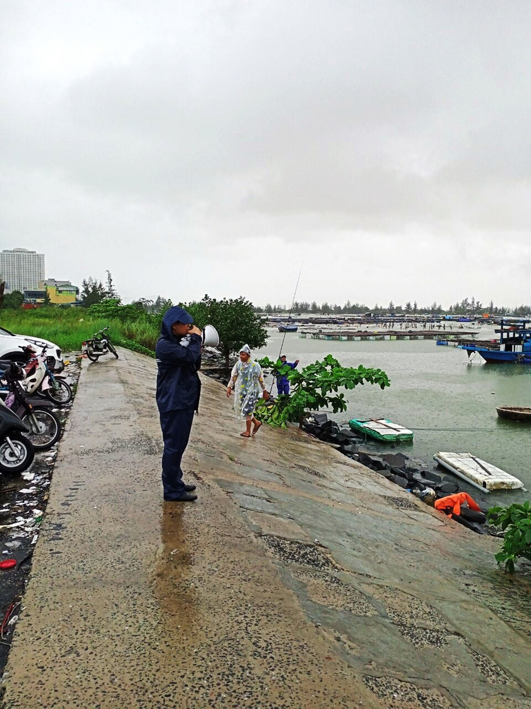 Đà Nẵng vẫn đang nỗ lực tìm kiếm các ngư dân mất tích -0