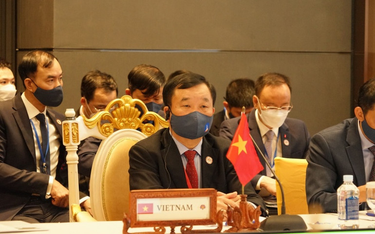 Đoàn đại biểu Việt Nam tại Hội nghị. (Ảnh: Nguyễn Hiệp) Khai mạc Hội nghị Quan chức Quốc phòng cấp cao ASEAN 2022 tại c -0