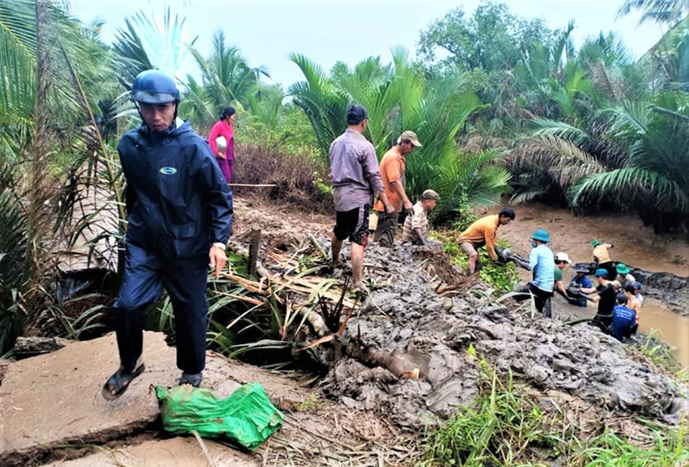 Triều cường de dọa đời sống người dân Cù Lao Dung -0