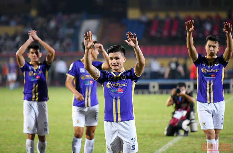 CLB Hà Nội giành chiến thắng đậm trong ngày chia tay Quang Hải -0