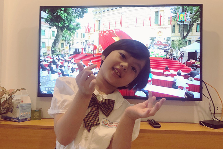 Độc đáo lễ khai giảng khó quên của học sinh cả nước trong giãn cách -0