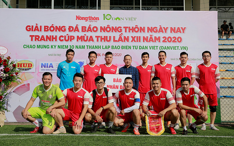 Khai mạc Giải bóng đá báo Nông thôn ngày nay năm 2020 -0