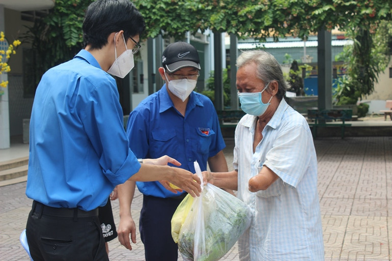 Vượt 800 ca mắc, Đồng Nai xét nghiệm test nhanh cho toàn bộ người lao động -0