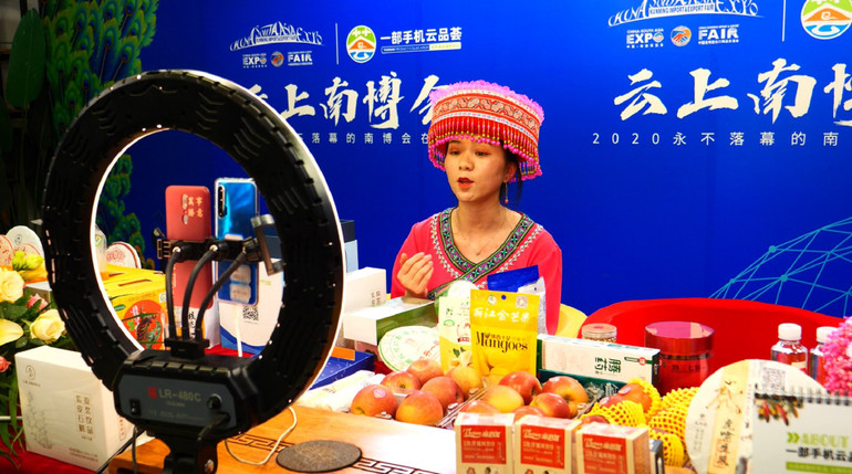 Livestream bán hàng: từ trào lưu đến mũi nhọn kinh tế Trung Quốc -0