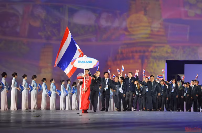 Những hình ảnh ấn tượng trong Lễ khai mạc SEA Games 31 -0