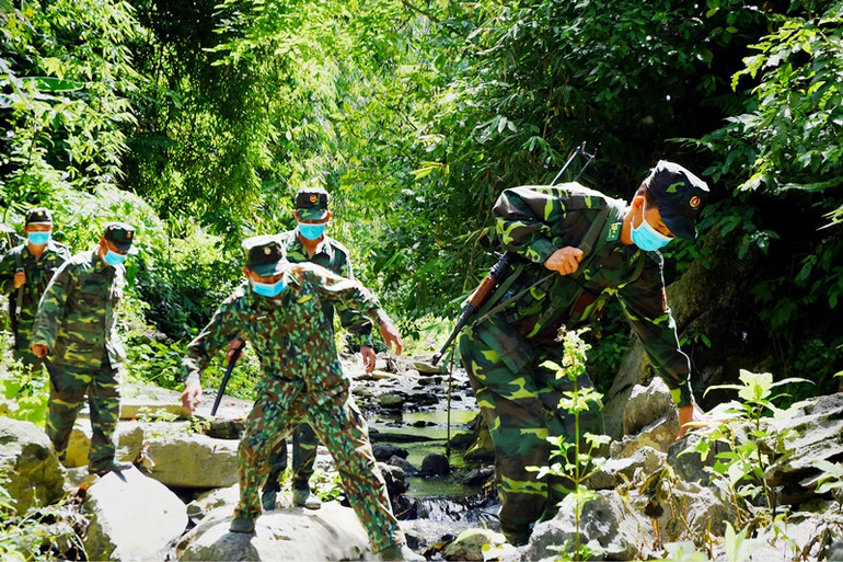 Nỗ lực đẩy lùi dịch Covid-19 ở vùng biên giới -0