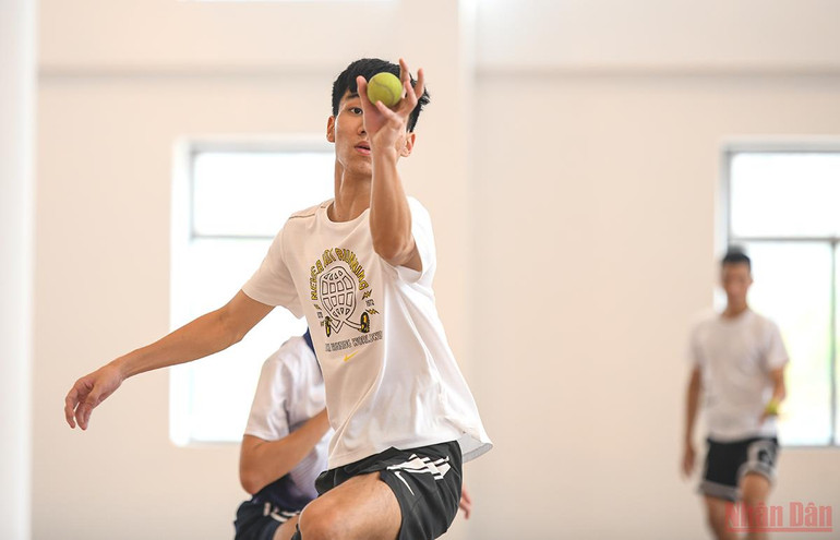 Một ngày của đội tuyển đấu kiếm Việt Nam -0