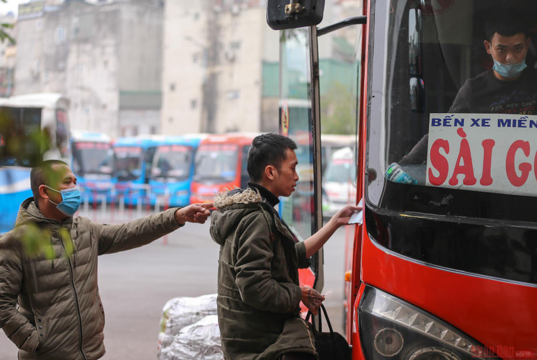 10_ben_xe_tet_Covid-1611996633209.JPG